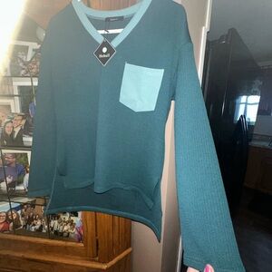 NWT NEW Small Teal HiLo V-Neck Long Sleeve Top